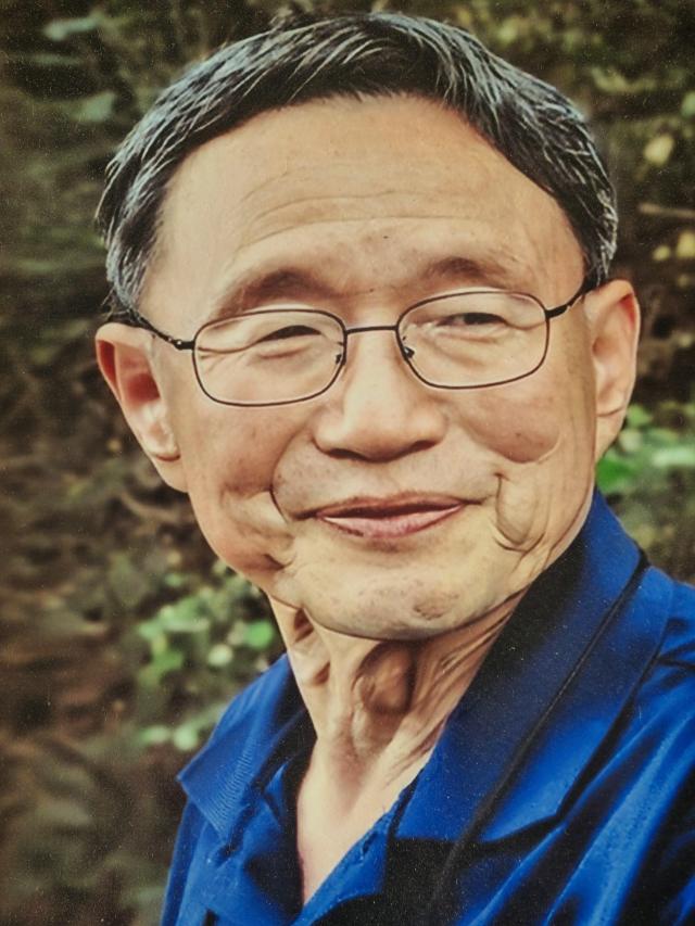 신경림 시인 사진창비