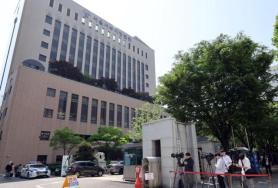 Protesters get prison terms for violent court intrusion