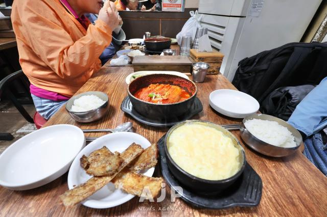 Hairtail fish stew meal set AJP Han Jun-gu