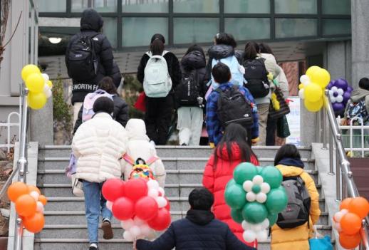 Số lượng học sinh ở Seoul giảm 22.000 người so với năm ngoái…Ảnh hưởng bởi tỷ lệ sinh thấp