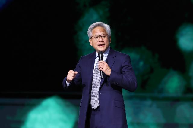 엔비디아의 젠슨 황 최고경영자CEO 사진EPA연합뉴스
