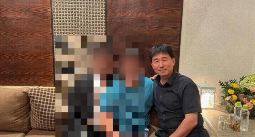 민주, 룸살롱 접대 의혹 지귀연 사진 공개 "간판만 바뀌고 주인·업태 모두 동일"