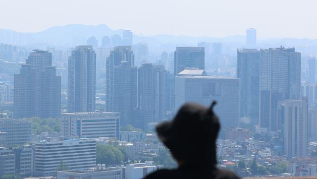 서울 남산에서 바라본 용산 일대 아파트 단지 모습 연합뉴스