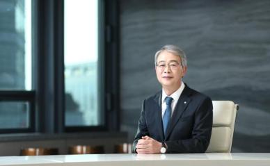 임종룡 우리금융 회장, 홍콩 출장길…밸류업 세일즈