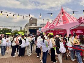 K-beauty festival draws crowds to Seouls Nodeul Island