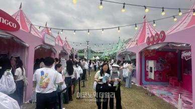 [현장] K뷰티 인기에 무더위도 불사…코덕 집결시킨 올리브영 페스타 