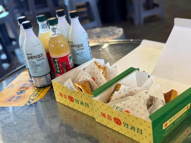 예산시장에서만 맛볼 수 있는 먹거리들 사진김다이 기자