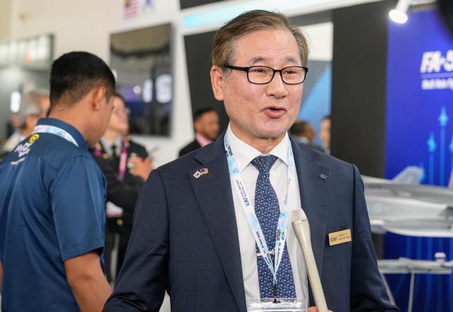 강구영 한국항공우주산업 사장KAI이 지난 21일현지시간 말레이시아 랑카위 방산전시회 LIMA 2025에서 인터뷰를 하고 있다 사진한국항공우주산업