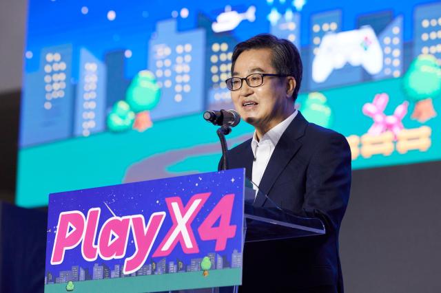 21일 오전 킨텍스 1전시장에서 열린 2025 플레이엑스포PlayX4에서 김동연 경기도지사가 환영사를 하고 있다 사진경기도