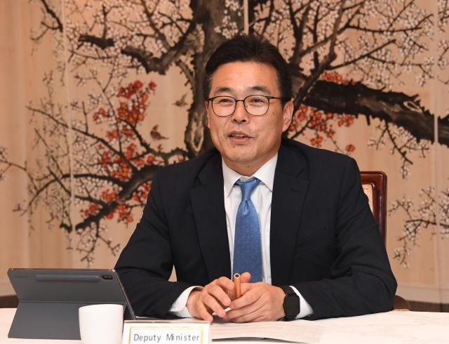 사진기획재정부