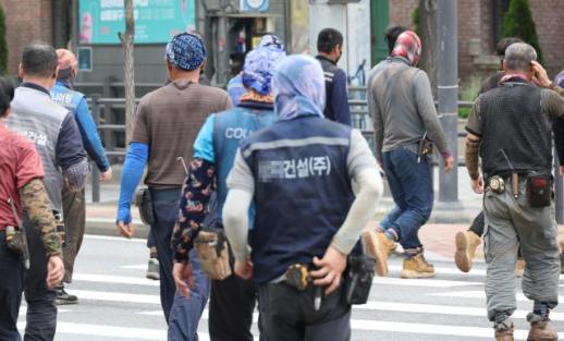 韩国建筑业老龄化现象加剧 建筑工人平均年龄超50岁