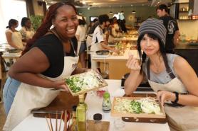 PHOTOS: Hands-on K-food experience