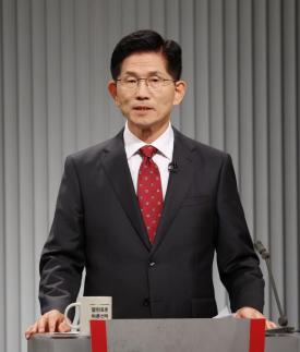민주당 "김문수, 尹과 부정선거론 일심동체…국민의힘 개헌협약 뒷거래도"