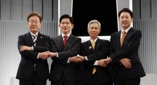 대선후보 2차 TV토론…정치권, 아전인수식 공방 가열