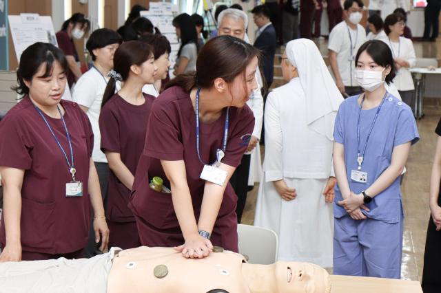대구파티마병원은 국제간호사의 날 기념 2025 파티마 간호주간 행사를 진행하였다 사진대구파티마병원