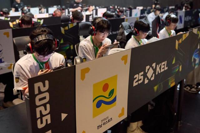 지난 24일 부산이스포츠경기장에서 열린 2025 KEL 배그모바일 본선 경기사진KeSPA