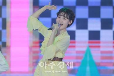 [포토] 김다현, 박수쳐 (더트롯쇼)