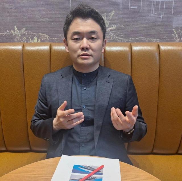 유지훈 한국국방연구원 대외협력실장이 28일 아주경제와 만나 지난 21일 좌초된 북한 신형 구축함 사고를 놓고 기술사고이자 정치적 사건이다고 말했다 사진정현환 기자
