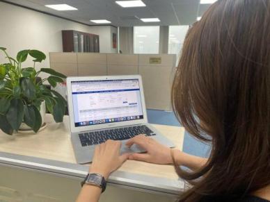 [ASIA Biz] 전자세금계산서, 베트남 시장 신뢰 회복하는 부드러운 무기로 부상