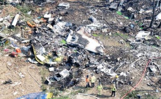 Four dead after Navy patrol plane crashes in Pohang shortly after takeoff