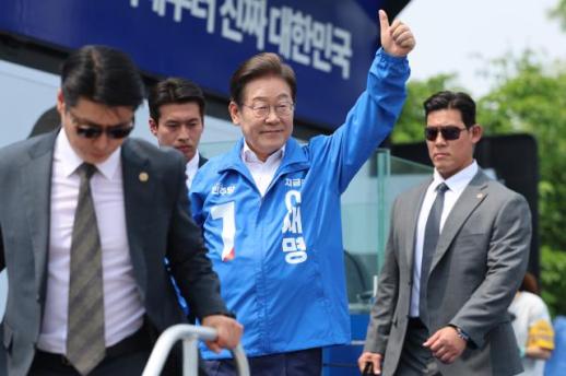 이재명 "주식시장 상승세, 대선 관련 국민 판단과 연관"