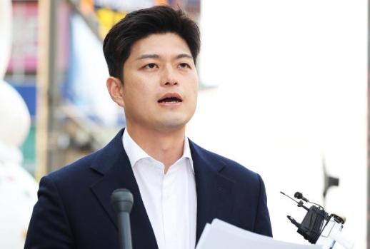 김용태 "윤석열 사실상 출당...국힘 근처에 얼씬도 하지 마라"