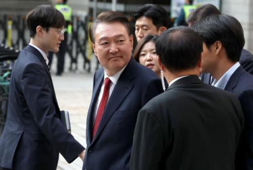 윤석열, 광화문 집회에 호소문 보내 "김문수에게 힘 모아달라"