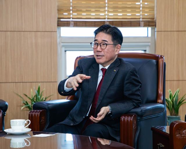 [아주초대석] 전국민 무사고 캠페인 박차... 공단 "교통사고는 단순 사고 아닌 재해"