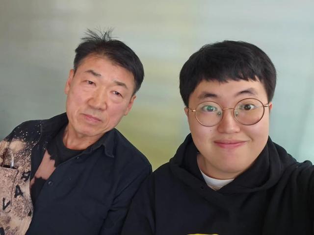 변남석 작가와 사진 김호이 기자