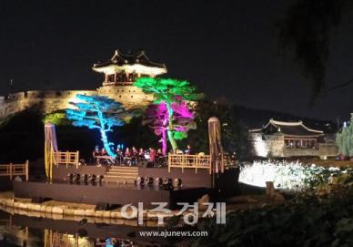 수원시, 밤빛 품은 성곽도시 국가유산 야행 연다...주말을 뜨겁게