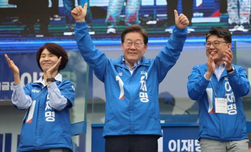 이재명, 수도권서 유세 마무리 "진짜 대한민국 만들 것"(종합)