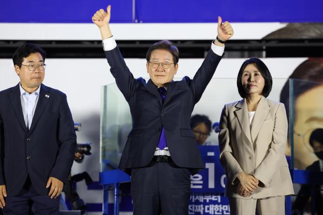 PHOTOS: President Lee Jae-myungs five-year term begins