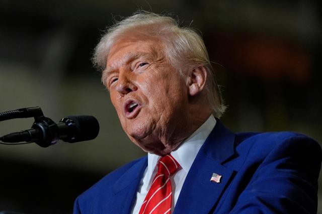トランプ氏、鉄鋼・アルミニウム関税を25→50%引き上げ布告文に署名…韓国午後1時に発効
