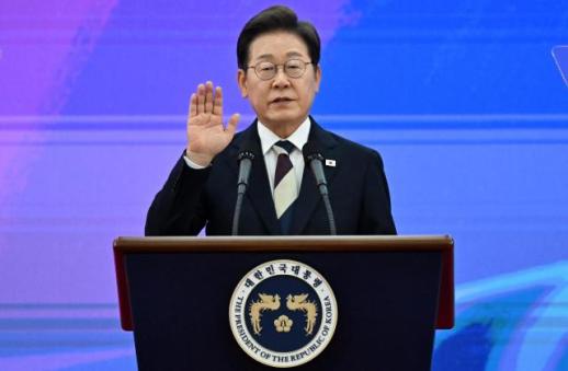[재팬 룸] "성숙한 정치 부럽다"…日, 이재명에 기대 반 걱정 반