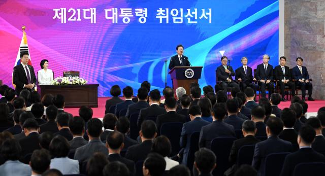 이재명 대통령이 4일 서울 여의도 국회에서 열린 제21대 대통령 취임선서식에서 연설을 하고 있다 20250604사진유대길 기자 dbeorlf123ajunewscom