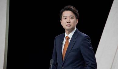 꺼지지 않는 이준석 젓가락 파문에 국회청원 동의 폭증…역대 2번째 국회의원직 제명 사례 될까