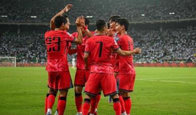 이라크서 금의환향... 홍명보호, 방탄버스 뚫고 본선 티켓 획득