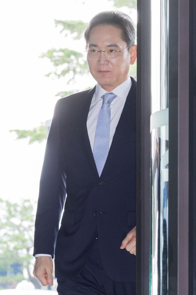 이재용 삼성전자 회장이 지난달 30일 오후 서울 중구 신라호텔에서 열린 2025 삼성호암상 시상식에 참석하고 있다 20250530사진유대길 기자 dbeorlf123ajunewscom