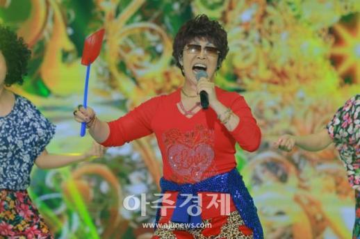 [포토] 이명화, 유난이다 (더트롯쇼)