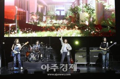 [포토] QWER, 불협 딛고 하나의 하모니 완성