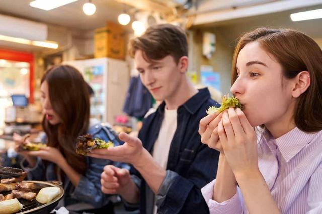 比中国健康比日本美味 美食成韩国旅游发展新引擎