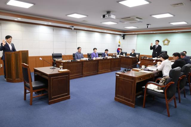 동해시의회 행정사무 감사특별위원회 사진동해시의회