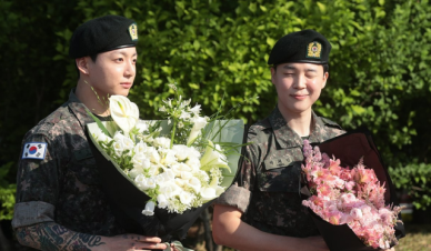 [슬라이드 포토] BTS 지민·정국 전역... 현장 사진 모아보기