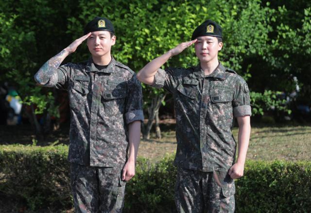 BTSのジミンとジョングクも除隊…6月に完全体を予告