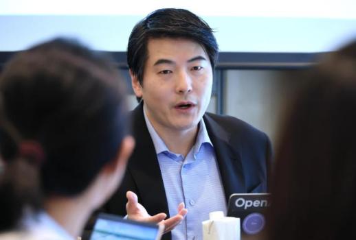 OpenAIs top strategist returns to Seoul as Lee ramps up 100 tln won AI push