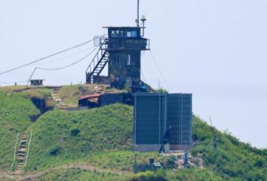 [특징주] 대북 확성기 방송 중단에…남북경협株 좋은사람들 강세
