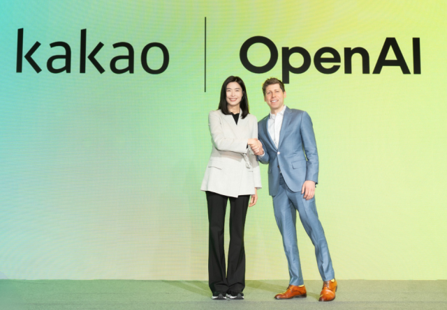 Kakao CEO Shina Chung left poses for a photo with OpenAI CEO Sam Altman Courtesy of Kakao