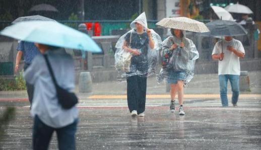 제주도 장맛비 시작…내일 밤부터 시간당 30∼50㎜ 강한 비