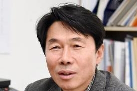 김찬완 한국외대 국제지역대학원 교수