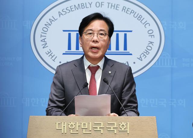 송언석 국민의힘 의원이 지난 12일 국회에서 원내대표 출마 선언을 하고 있다 사진연합뉴스